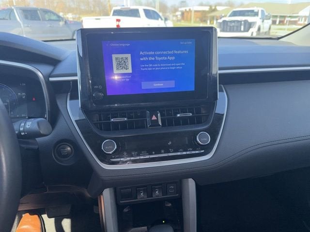 2025 Toyota Corolla Cross XLE