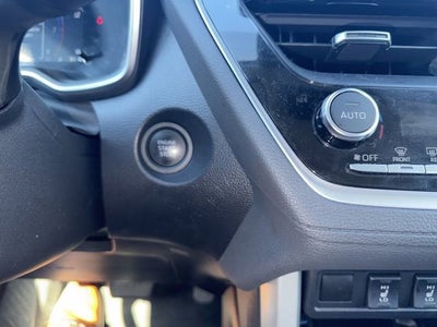 2025 Toyota Corolla Cross XLE