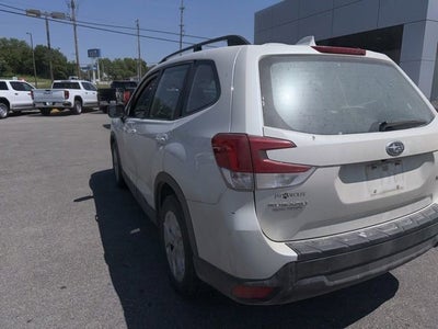 2019 Subaru Forester Base