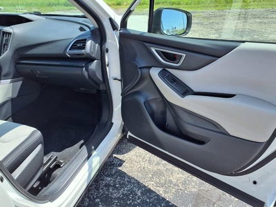 2019 Subaru Forester Base