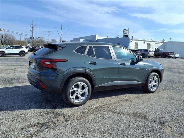 2025 Chevrolet Trax LS