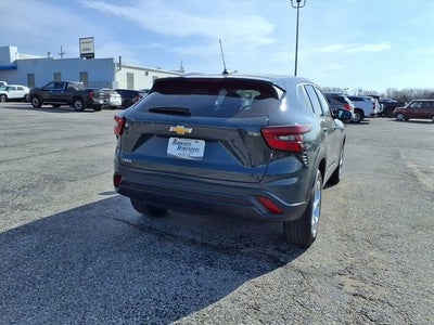 2025 Chevrolet Trax LS