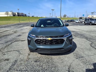 2025 Chevrolet Trax LS