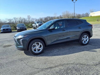 2025 Chevrolet Trax LS