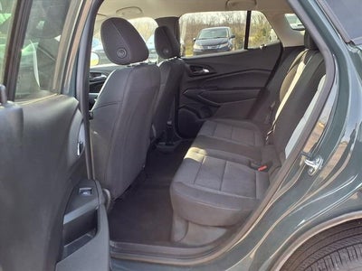 2025 Chevrolet Trax LS