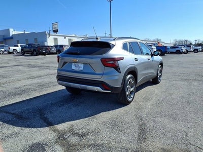 2025 Chevrolet Trax LT