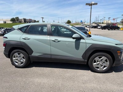2026 Hyundai Kona SE