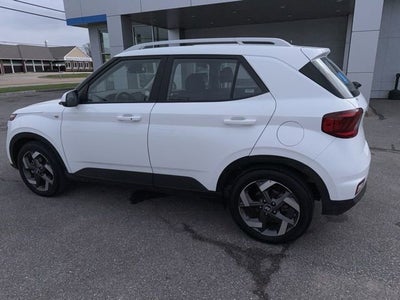 2025 Hyundai Venue SEL