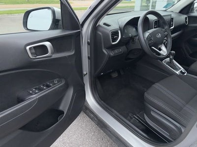2025 Hyundai Venue SEL