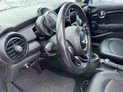 2015 MINI Cooper Hardtop 4 Door Base