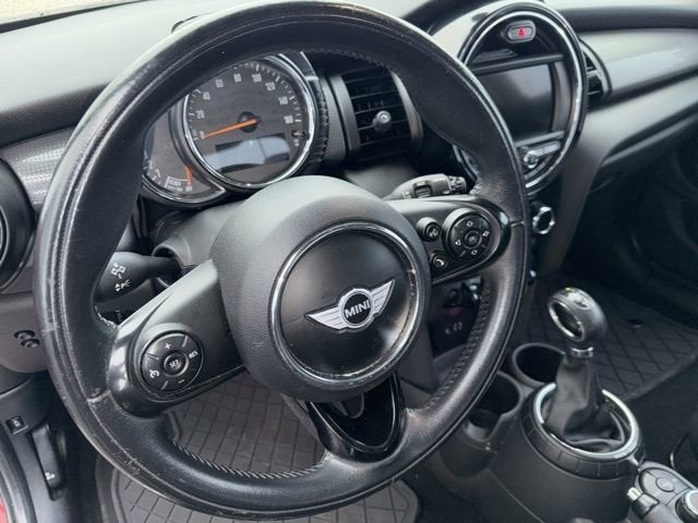 2015 MINI Cooper Hardtop 4 Door Base