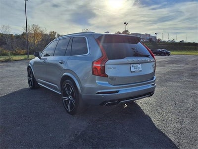 2019 Volvo XC90 R-Design
