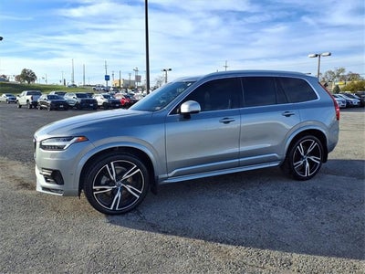 2019 Volvo XC90 R-Design